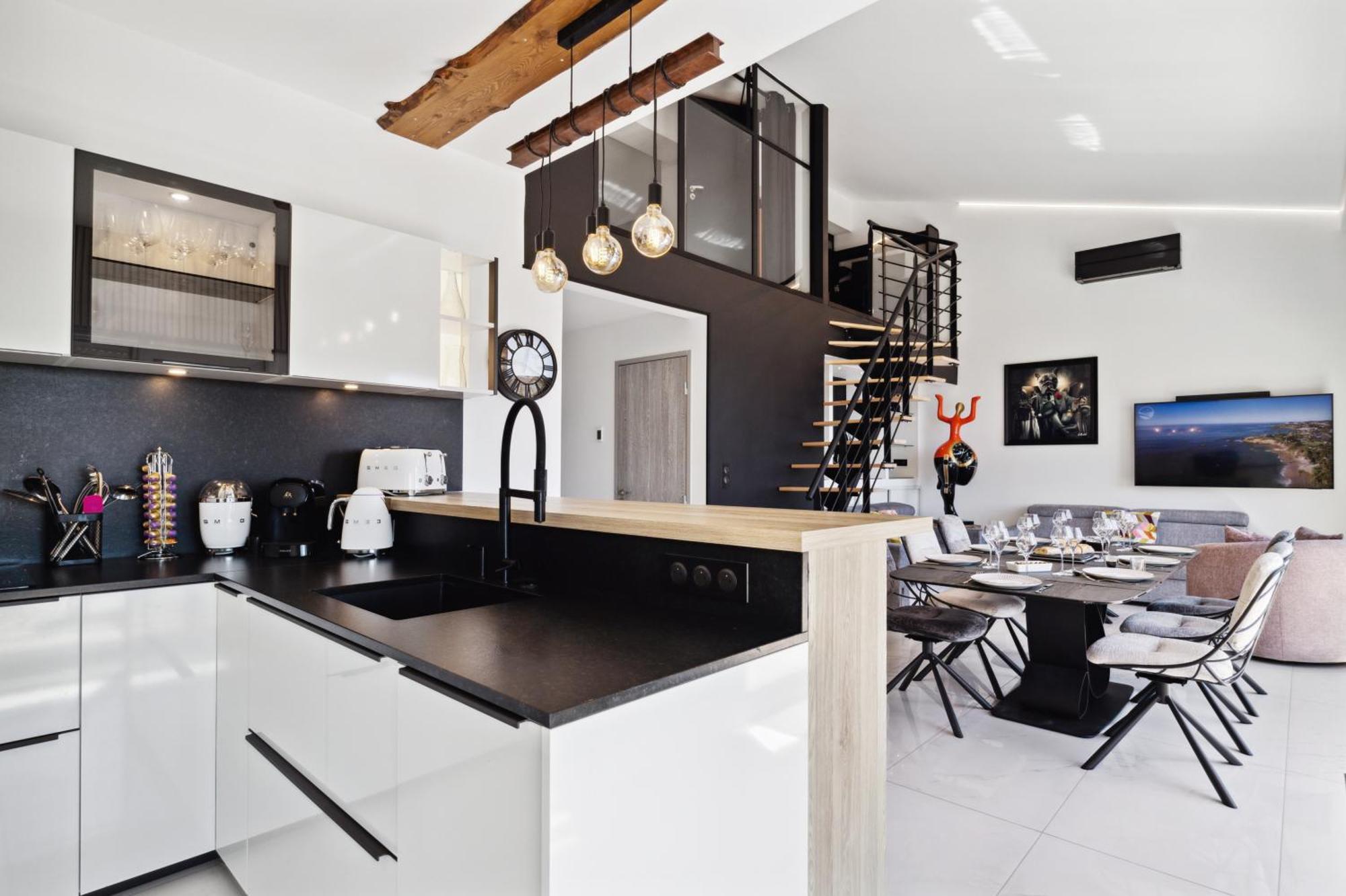 Duplex Villa Les Pins 89M2 Et Terrasse 30M2 Antibes Dış mekan fotoğraf