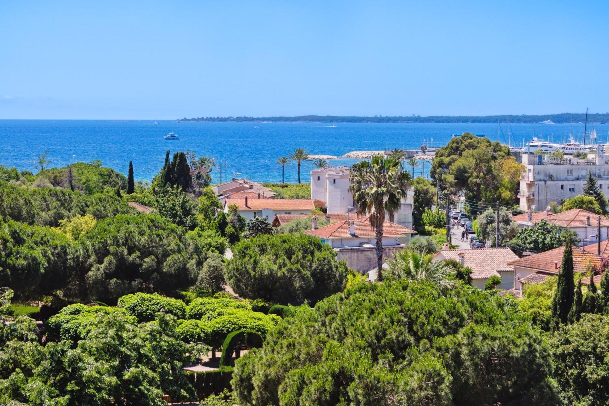 Duplex Villa Les Pins 89M2 Et Terrasse 30M2 Antibes Dış mekan fotoğraf