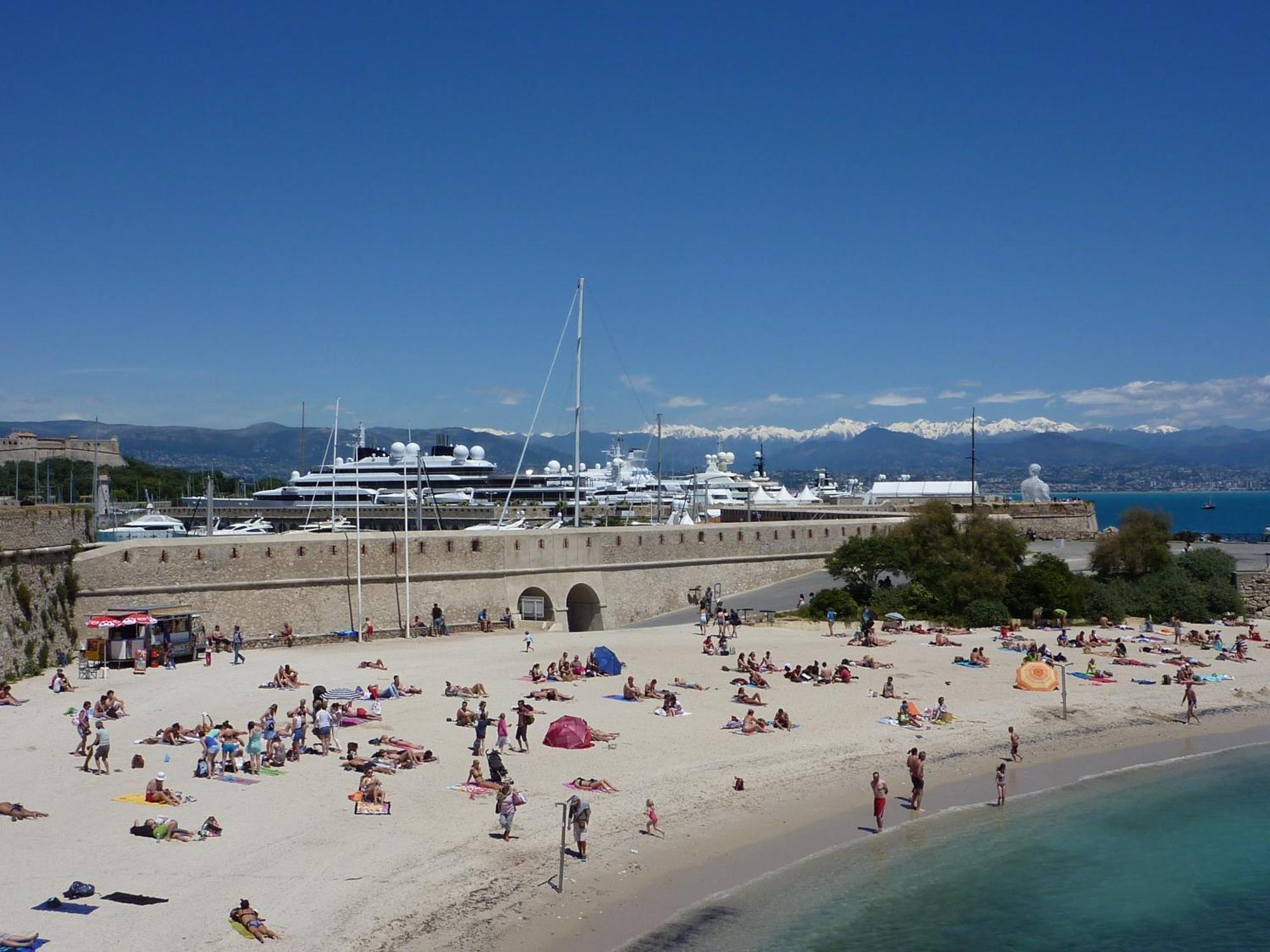 Duplex Villa Les Pins 89M2 Et Terrasse 30M2 Antibes Dış mekan fotoğraf